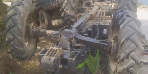 बैतडीमा ट्रयाक्टर दुर्घटना हुँदा एक जनाको मृत्यु , एक घाईते